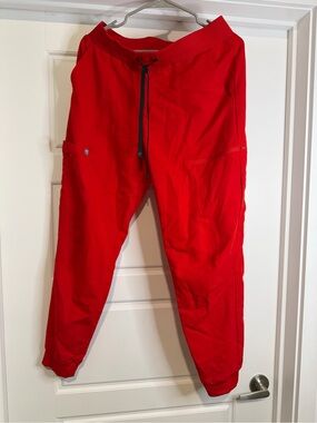 Women’s Red Jogger Scrubs with Drawstring